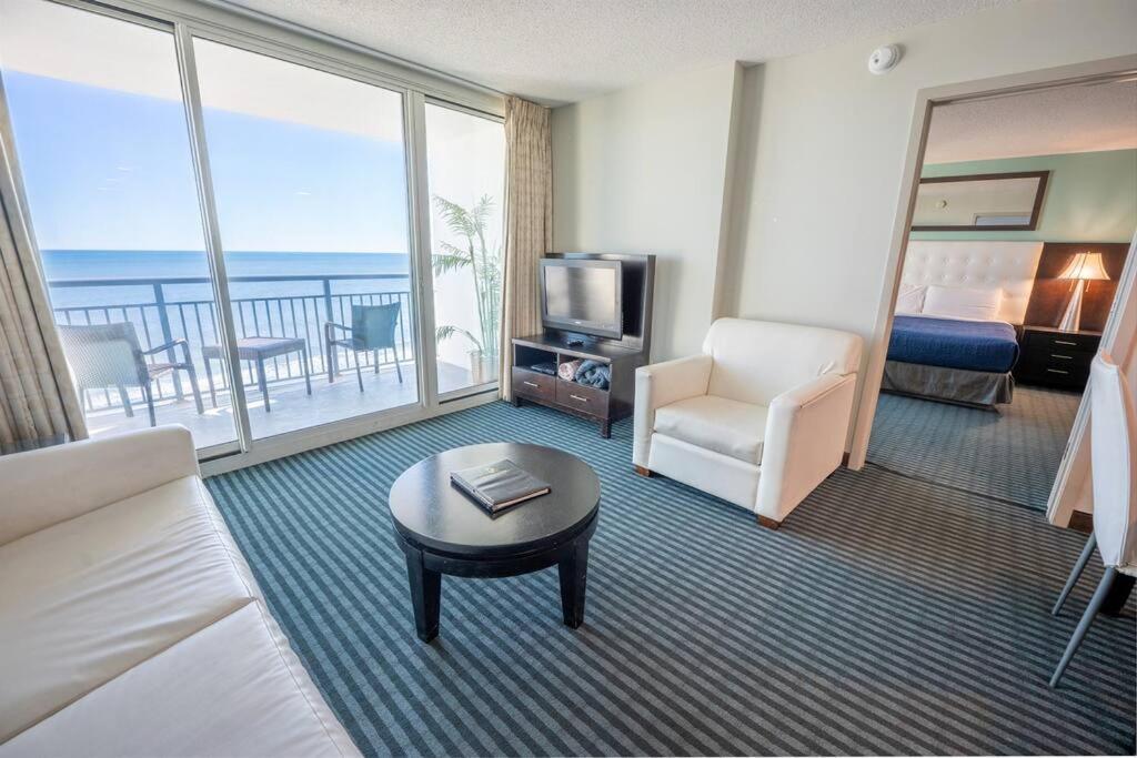 7th Floor! Modern Building, Direct Oceanfront View * Myrtle Beach