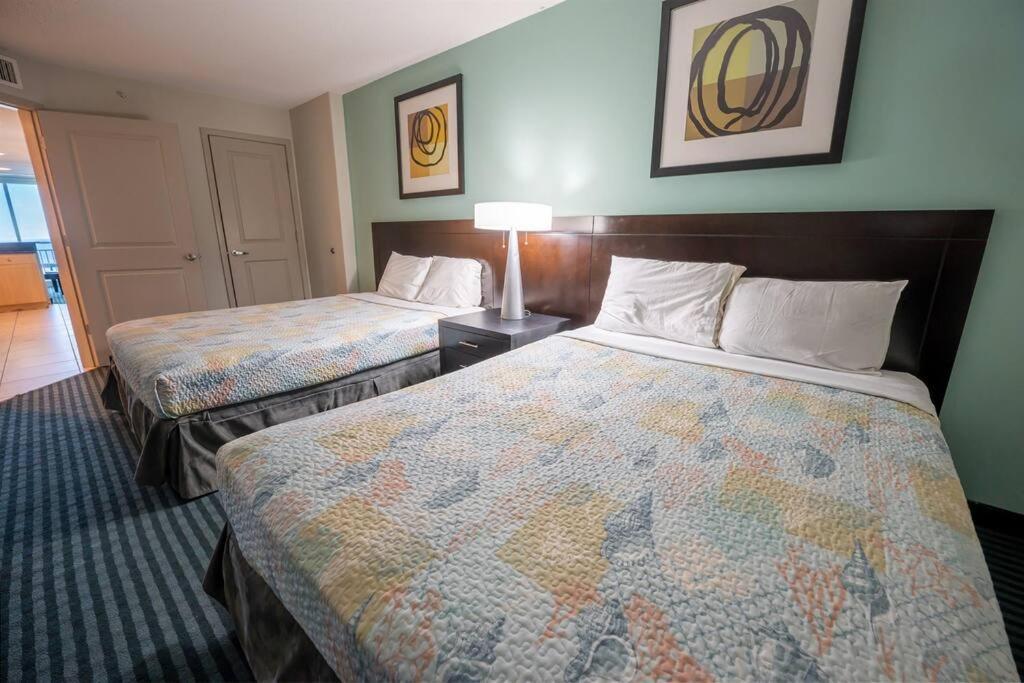Holiday home 7th Floor! Modern Building, Direct Oceanfront View