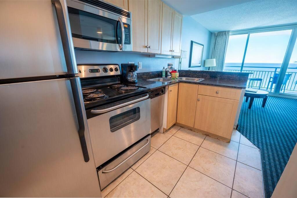 7th Floor! Modern Building, Direct Oceanfront View * Myrtle Beach