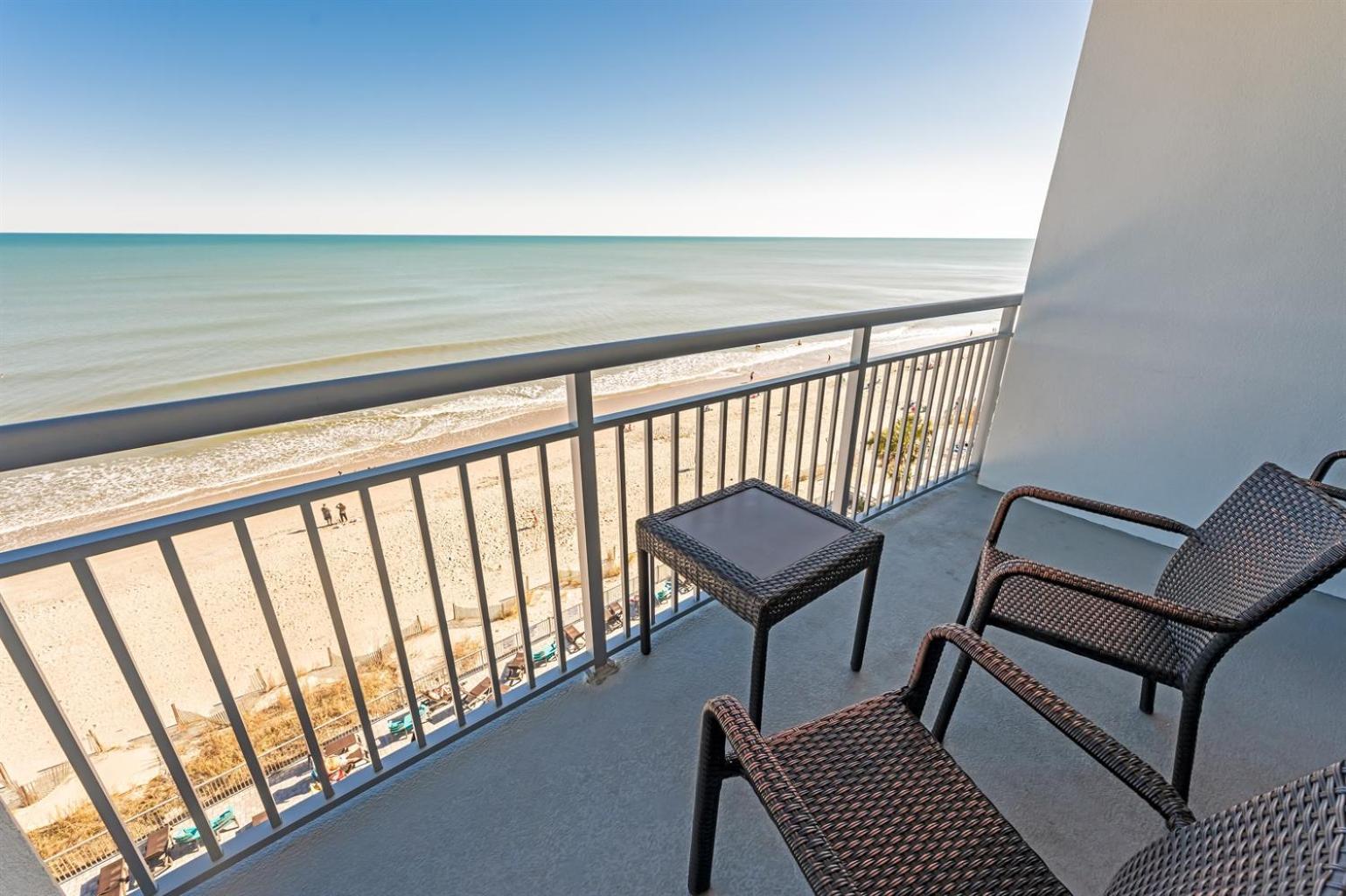7th Floor! Modern Building, Direct Oceanfront View Holiday home Myrtle Beach